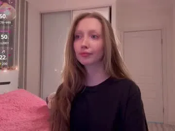 awwrora on Chaturbate