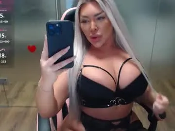 sarahstone_ on Chaturbate