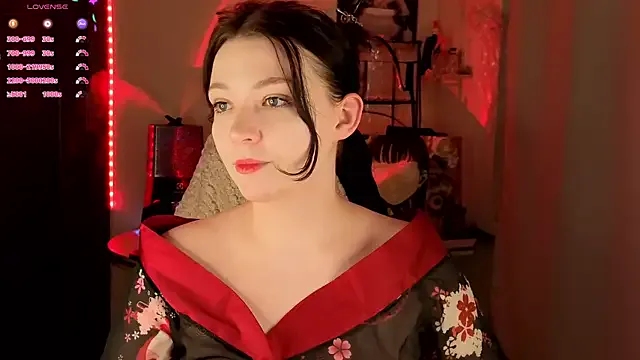 Doll_lira on StripChat