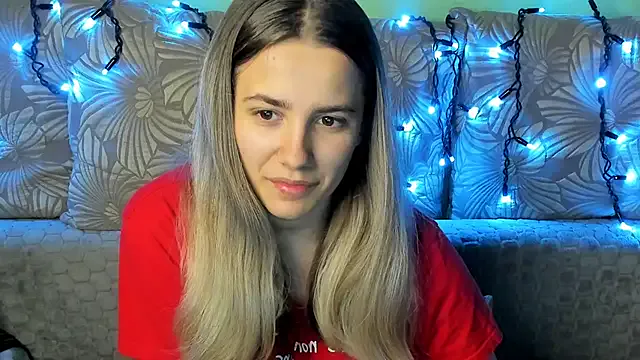 MaggieCake on StripChat